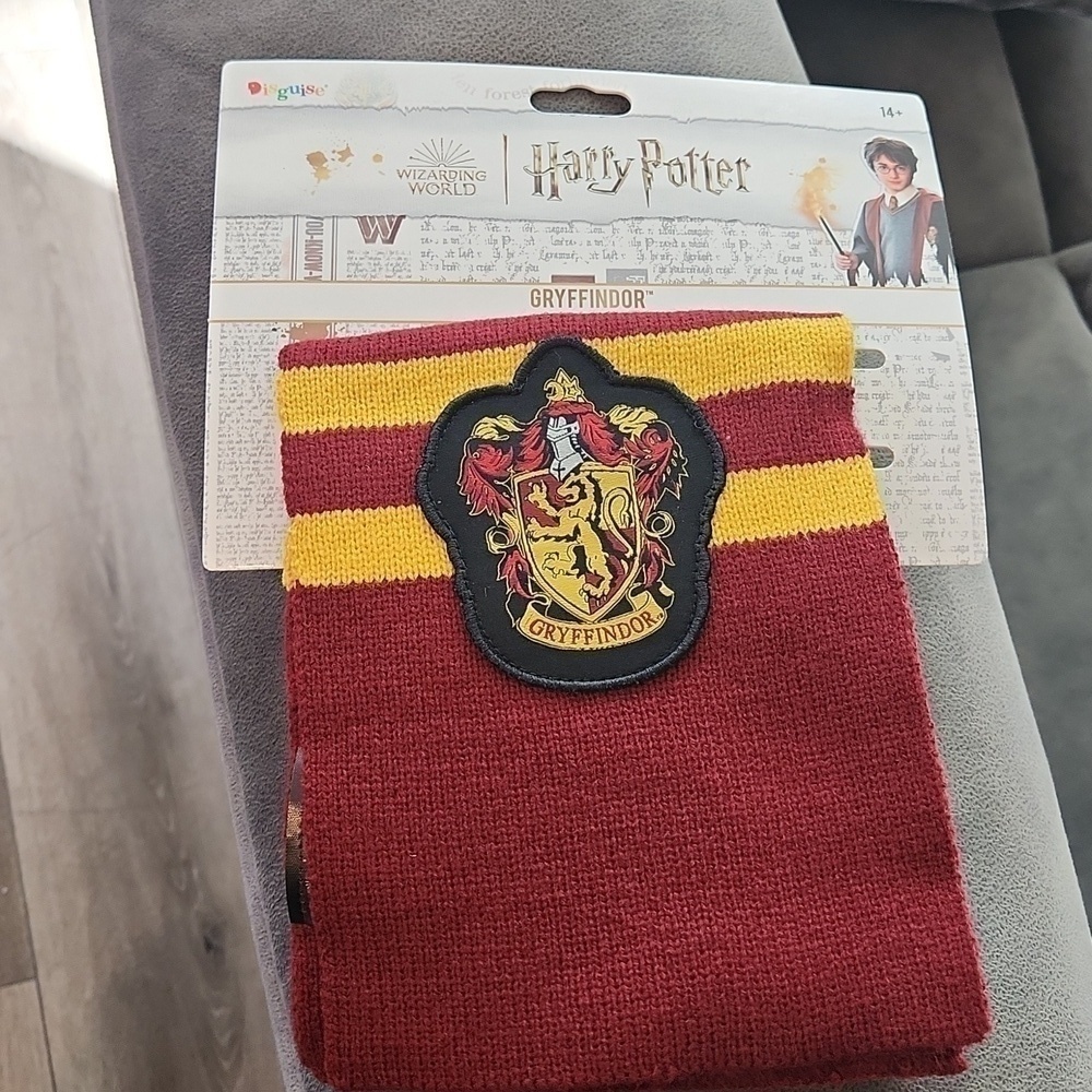 Warner Brothers Harry Potter Scarf